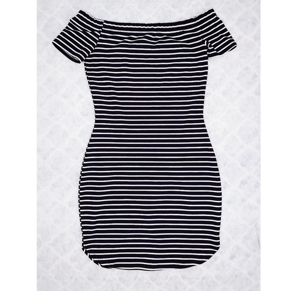 Short off the shoulder dress